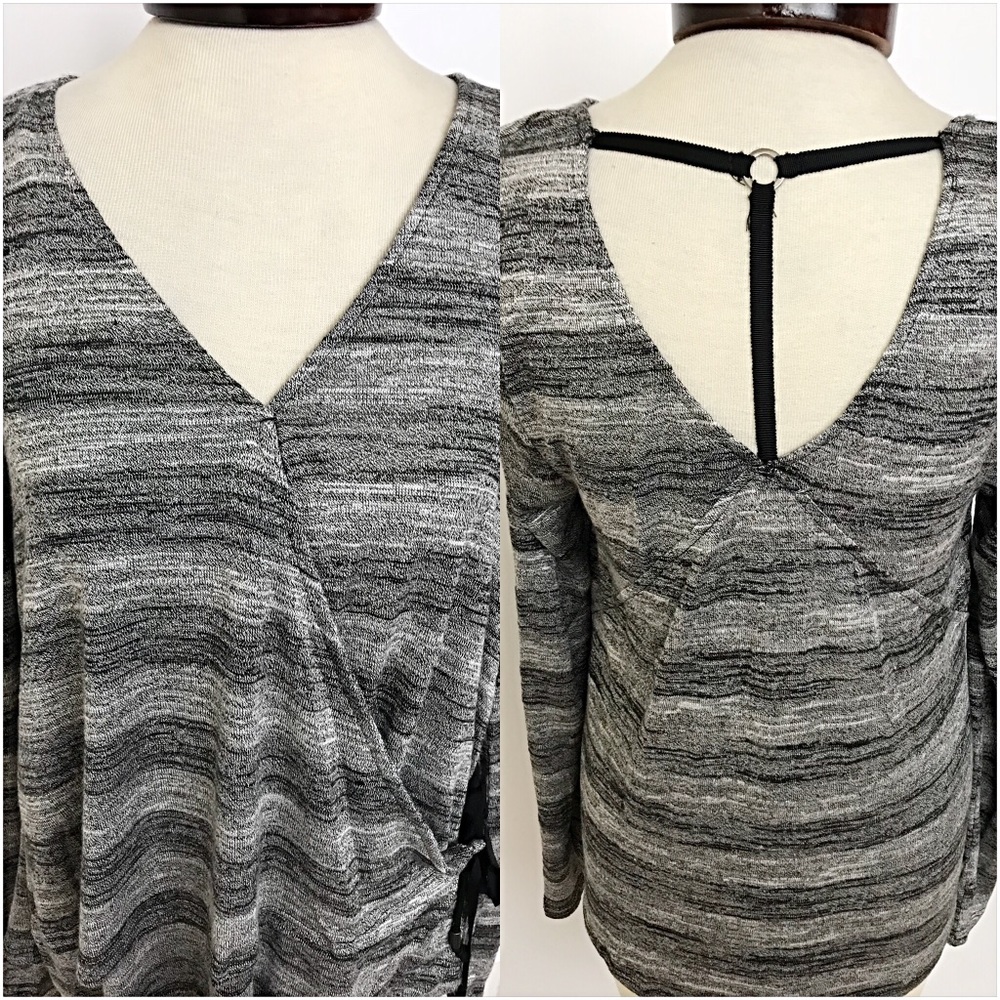 Gorgeous V-Neck Wraparound Tunic Top Medium - Picture 5 of 8
